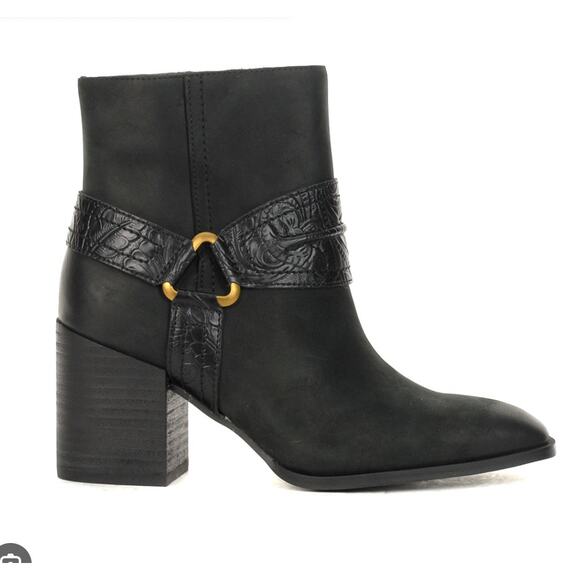 Vionic Carnelia Black Ankle Boots Leather Block Heel Orthotic Comfort 6.5 - Picture 1 of 8